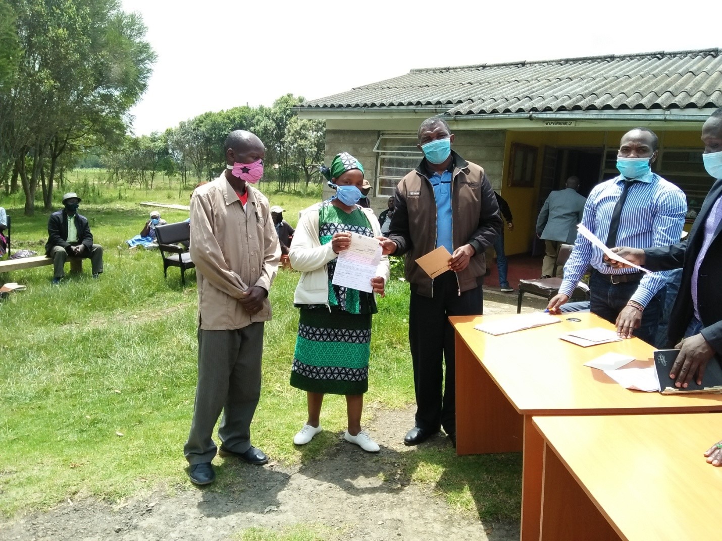 https://kipipiri.ngcdf.go.ke/wp-content/uploads/2021/07/Manunga-primary-school-receiving-project-check.jpg